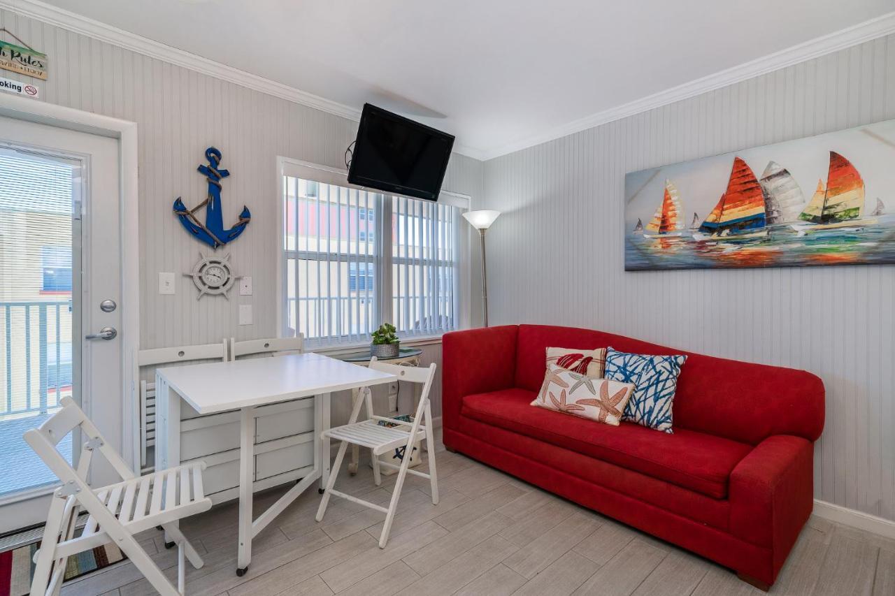 Appartamento Sea Rocket 18 St. Pete Beach Esterno foto
